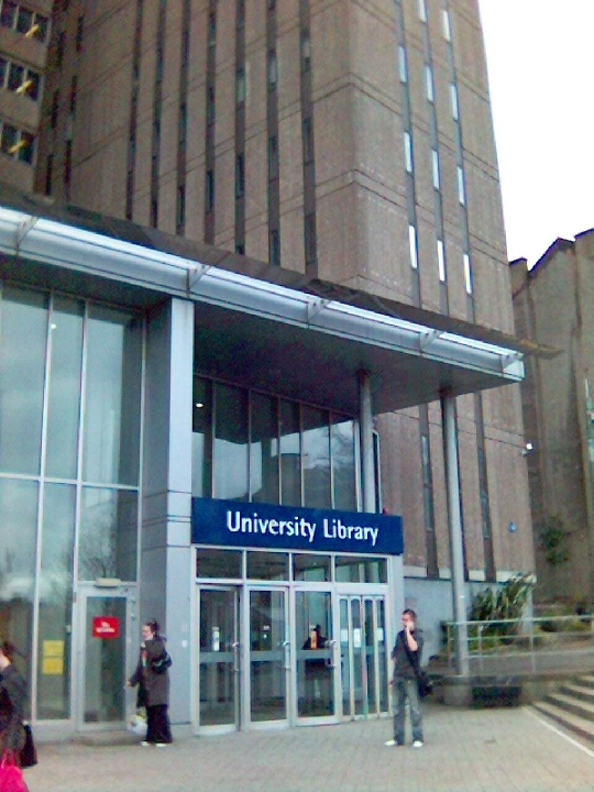 UniversityLibrary08 