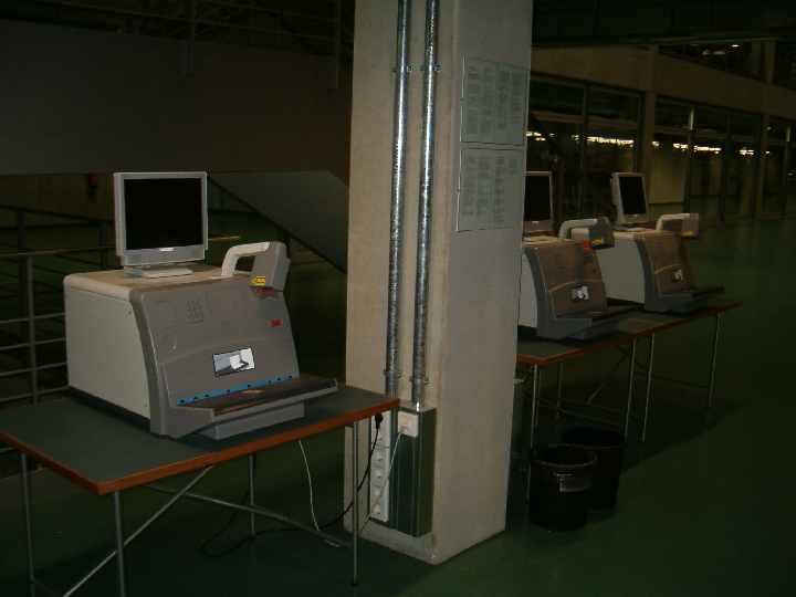 HPIM0912 